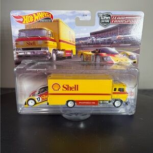 Porsche 962 & Sakura Sprinter Shell Yellow Red 2022 Team Transport #45